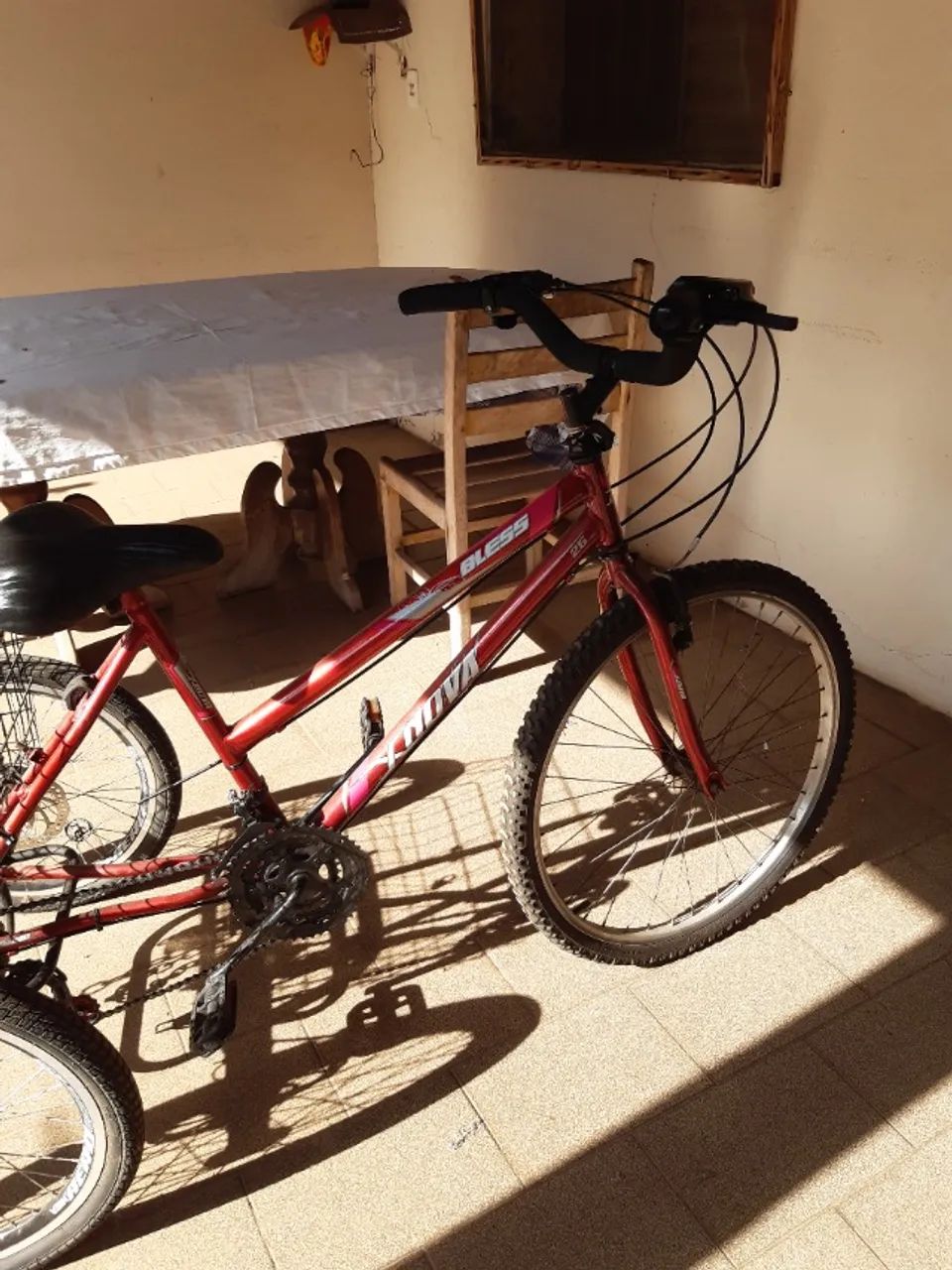 Triciclo aro 26 com marcha (aceito trocas). - Foto 3