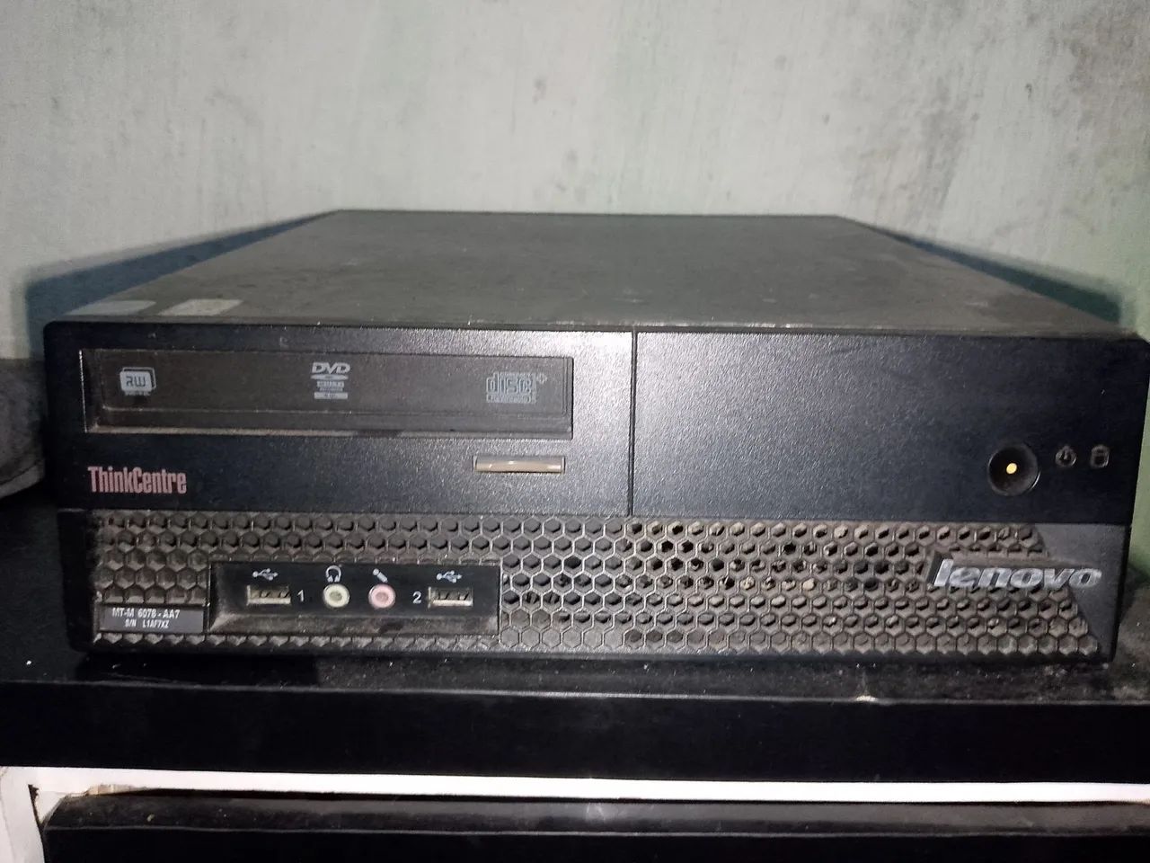 Pc de mesa pegando normal 