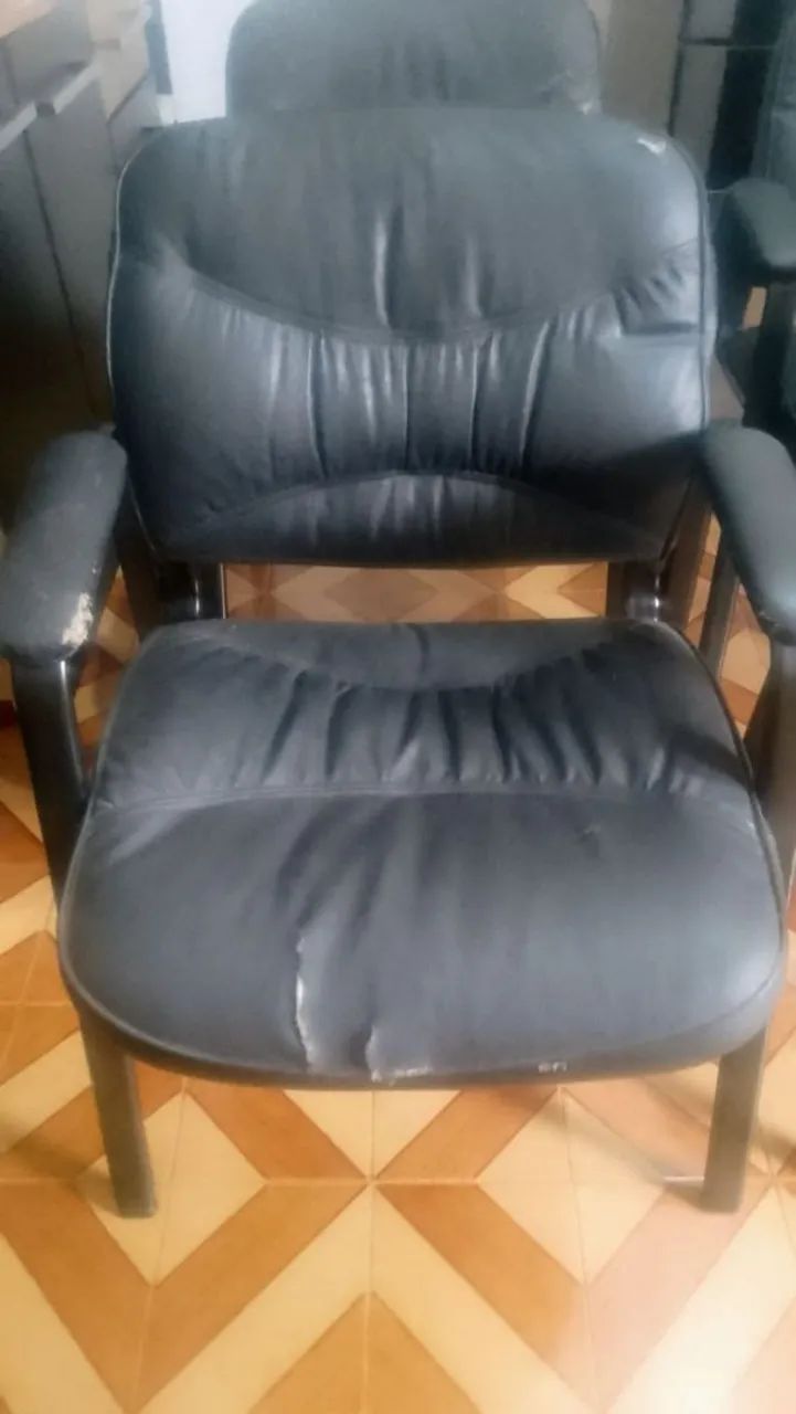 Cadeiras De Escritório  - Foto 2