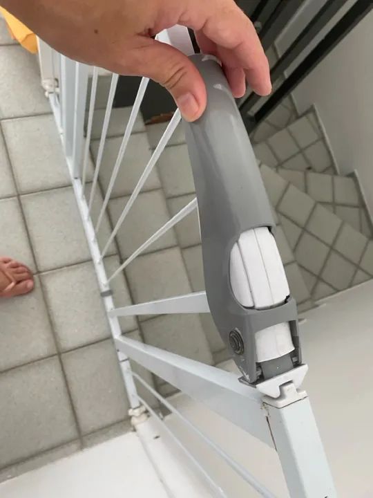 Portão Grade de Segurança para Escada com extensores laterais. - Foto 2