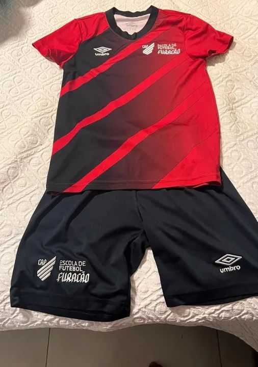 Conjunto de Futebol Infantil de treino - Escola futebol Furacão - Tamanho 8