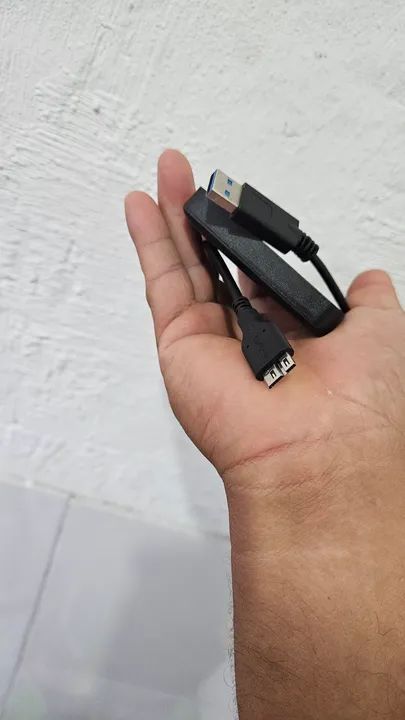 Hd externo 2tb Toshiba  - Foto 3