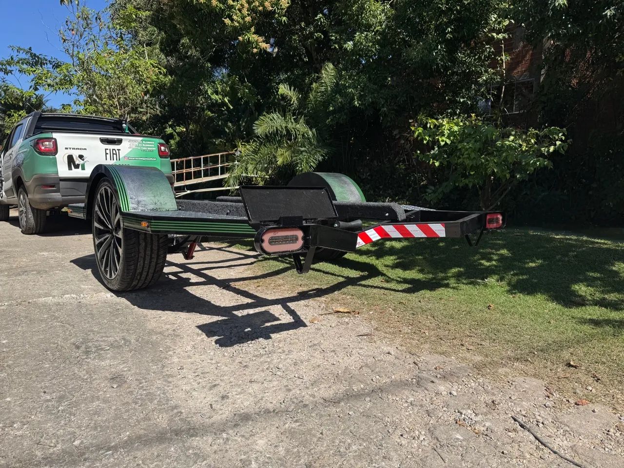 Carretinha reboque Marreco de Goiás para jet-ski moto aquática