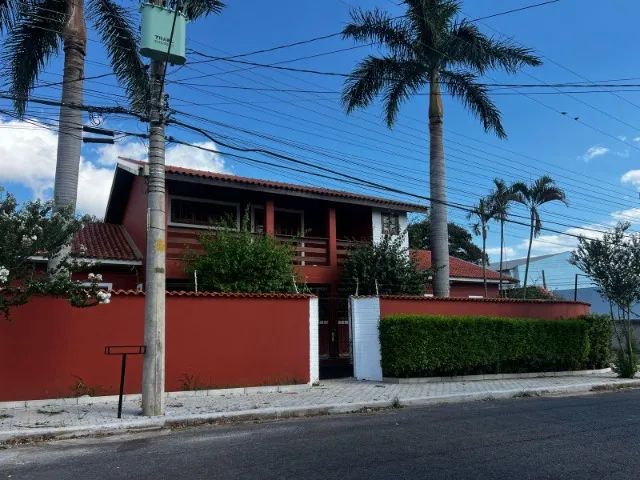 CASA COM PISCINA JARDIM SHANGRILÁ ITAPETININGA 