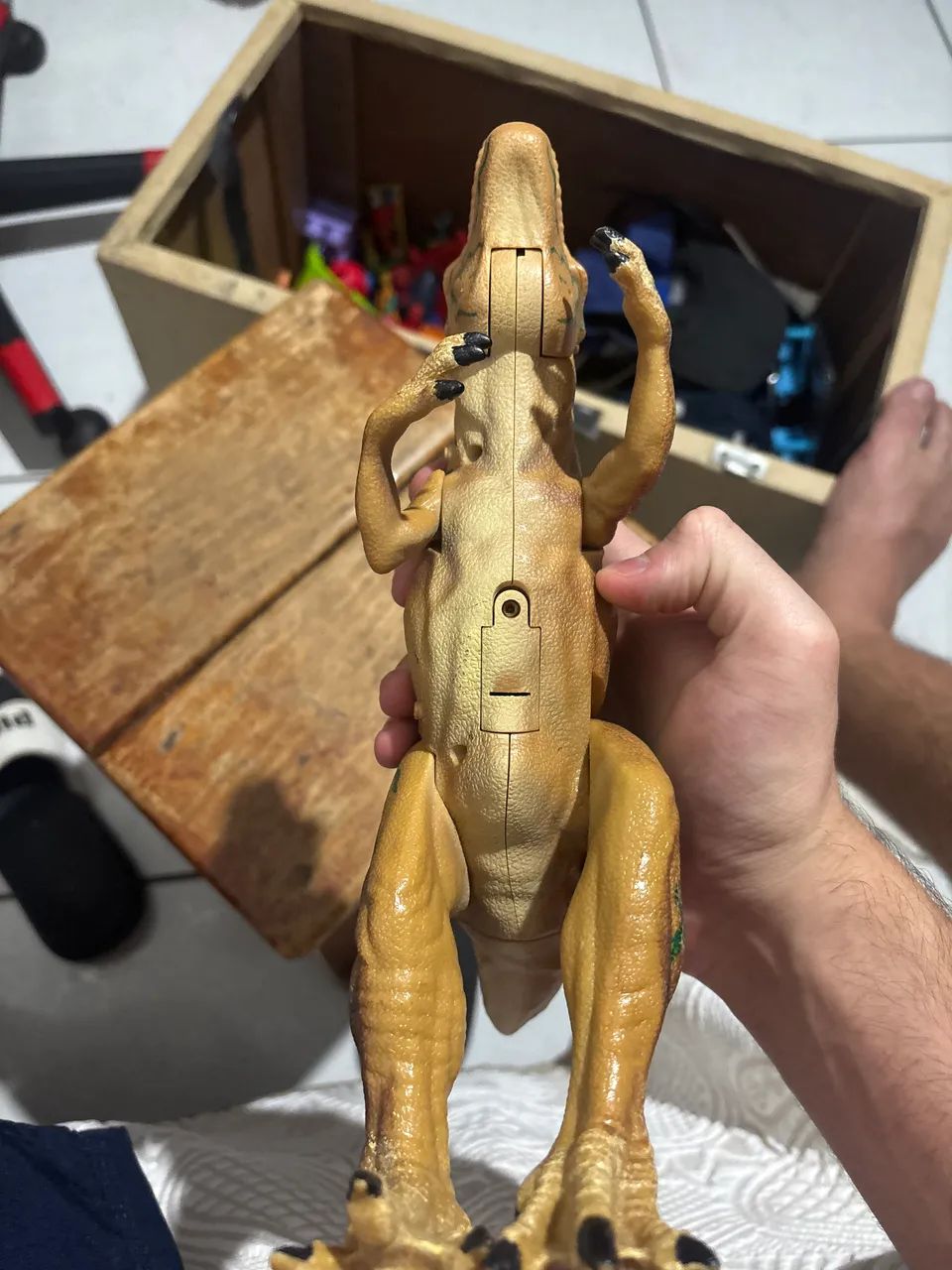 Dinossauro de brinquedo - Foto 4