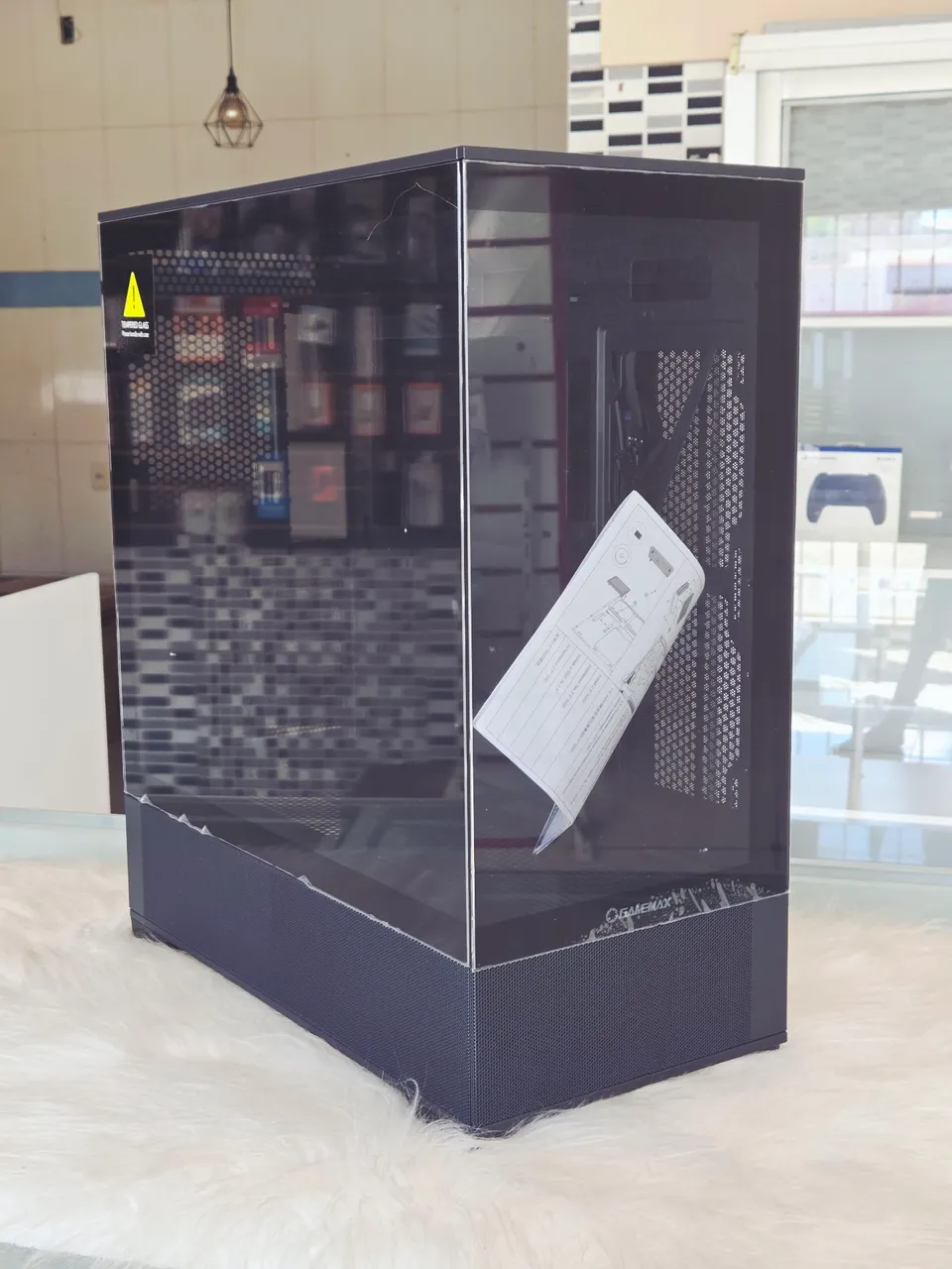 Gabinete Gamer Aquário Atx novo sem uso