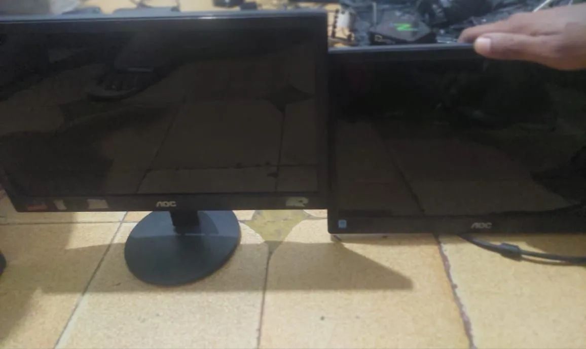 Monitor de computador AoC