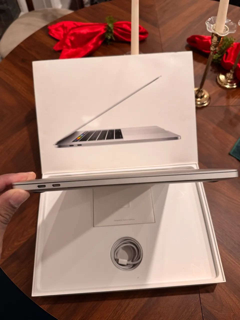 MacBook Pro 15 pol Core I7 / 16GB de ram / 256GB SSD - Impecável