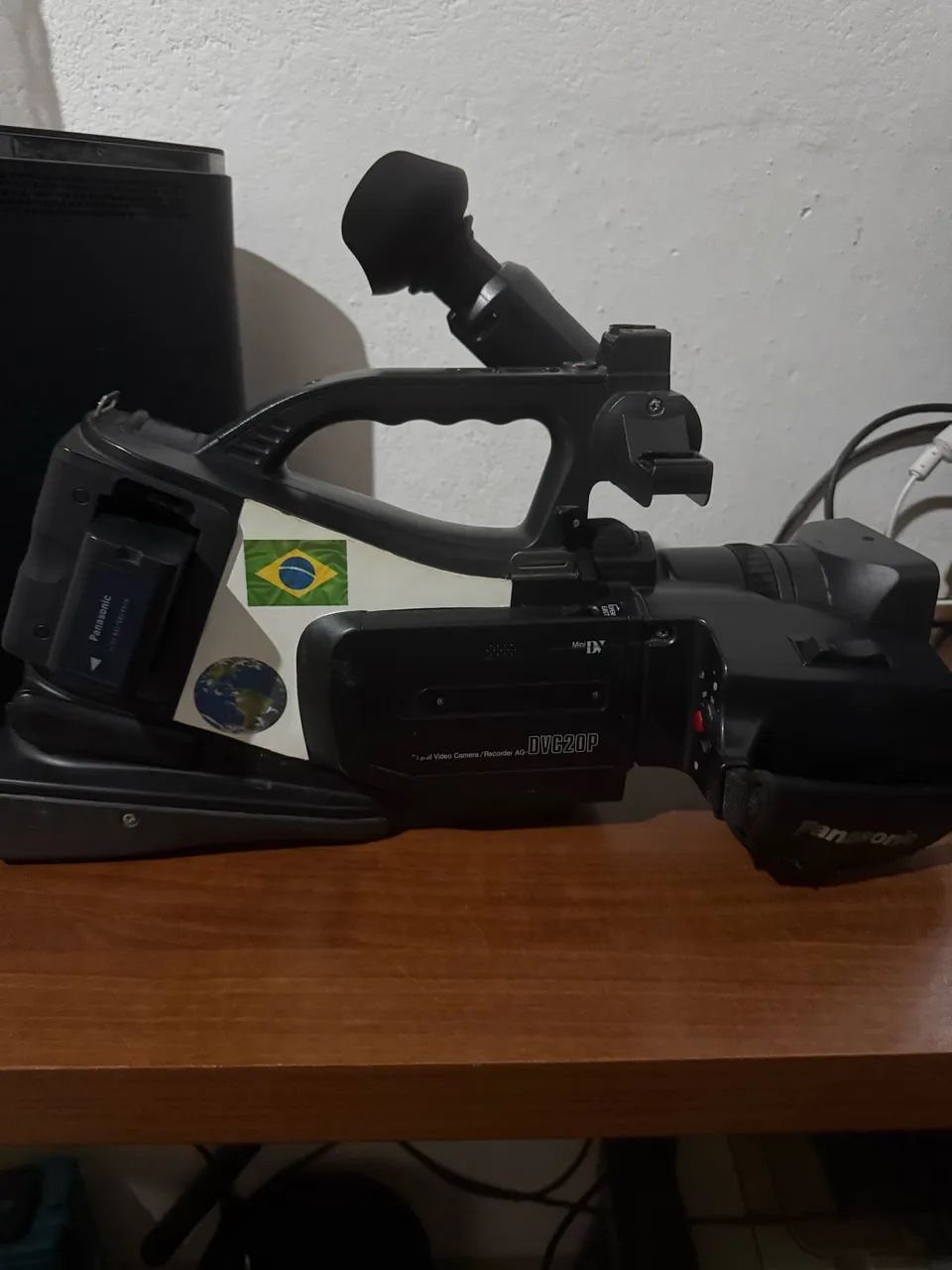 Câmera Panasonic AG-DVC20P 3CCD MiniDV Profissional - Vintage