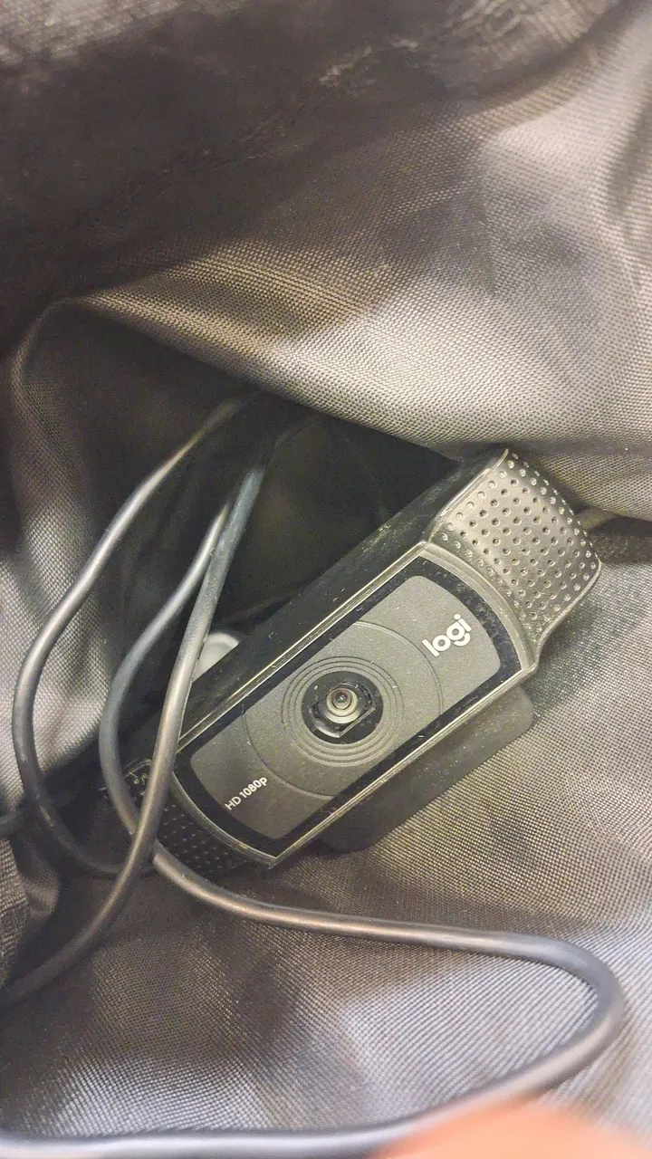 Webcam Logitech g920s pro HD 1080p (novinha)