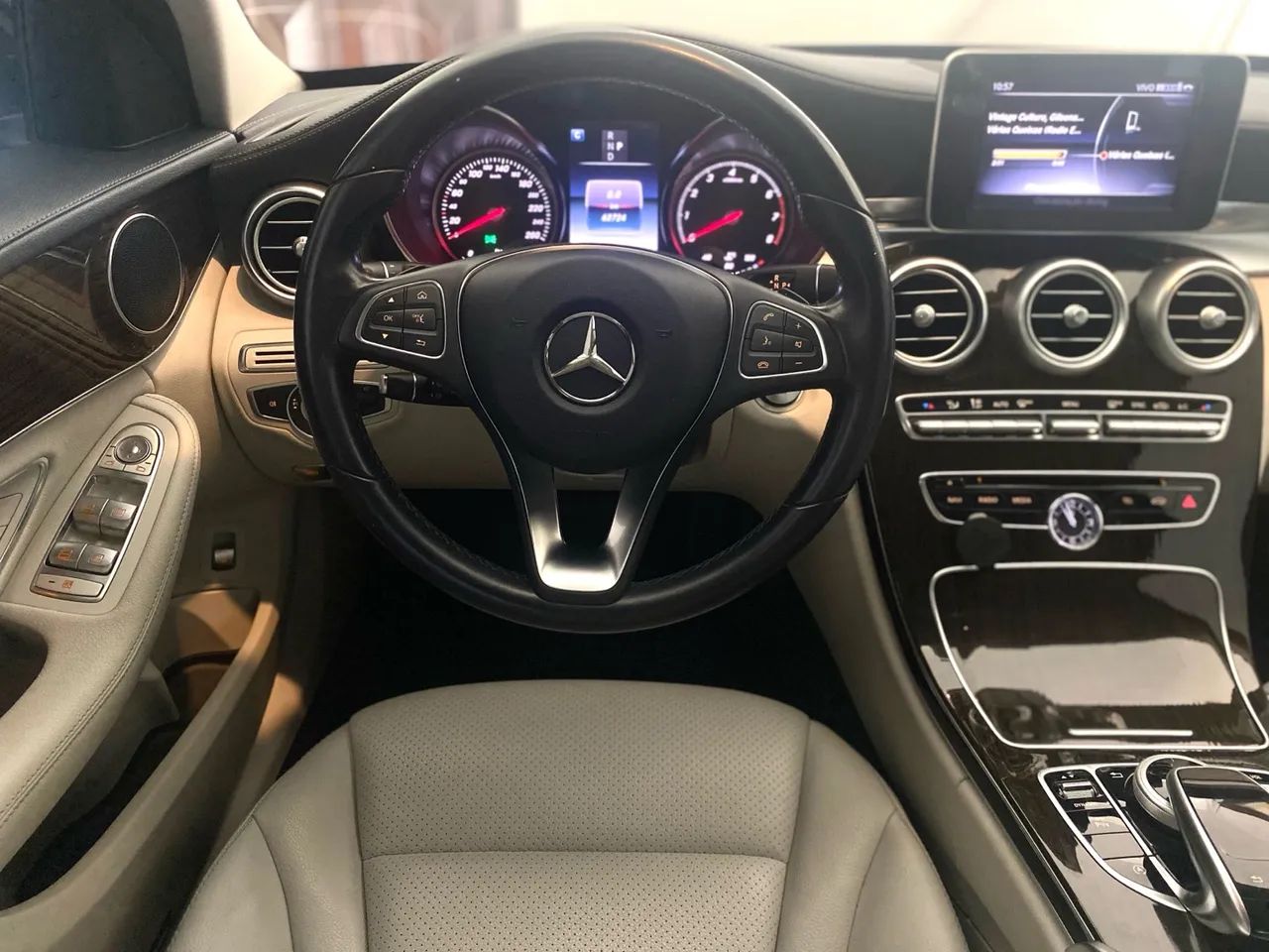 C180 Exclusive 9G-Tronic (63.000km) - Foto 3