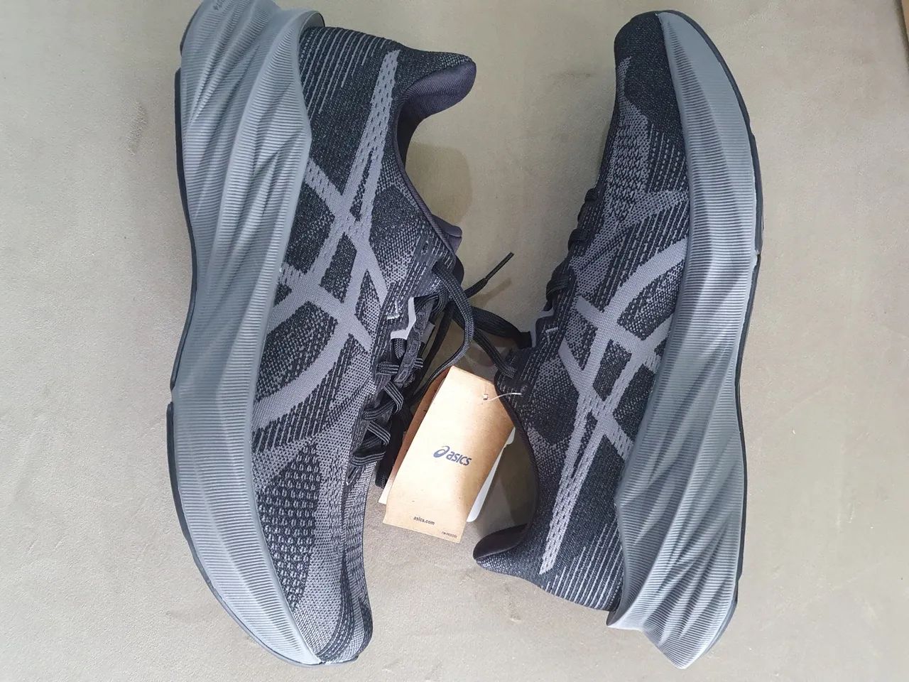 Tênis Asics Dynablast 5 NOVO! 43 