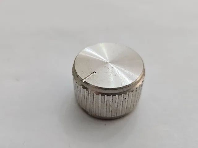 Knob Botão de Volume da Amplificador Gradiente LAB 75 Original