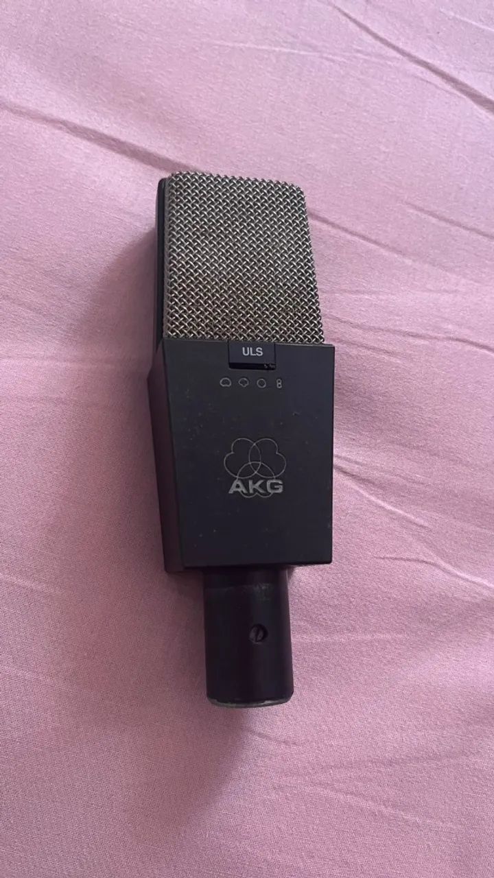 Microfone Estudio Akg C414 B-uls Condensador Cardioide