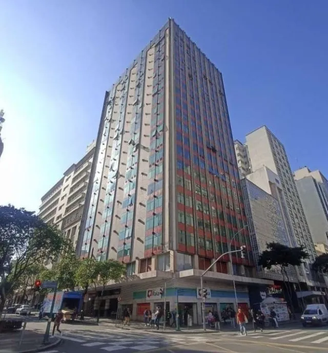 Aluga sala comercial no Centro direto com proprietário