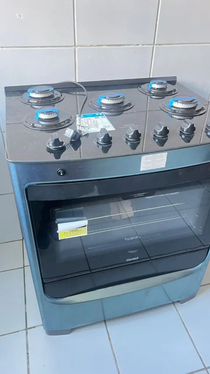 Fogão Consul 5 bocas com forno nunca usado 