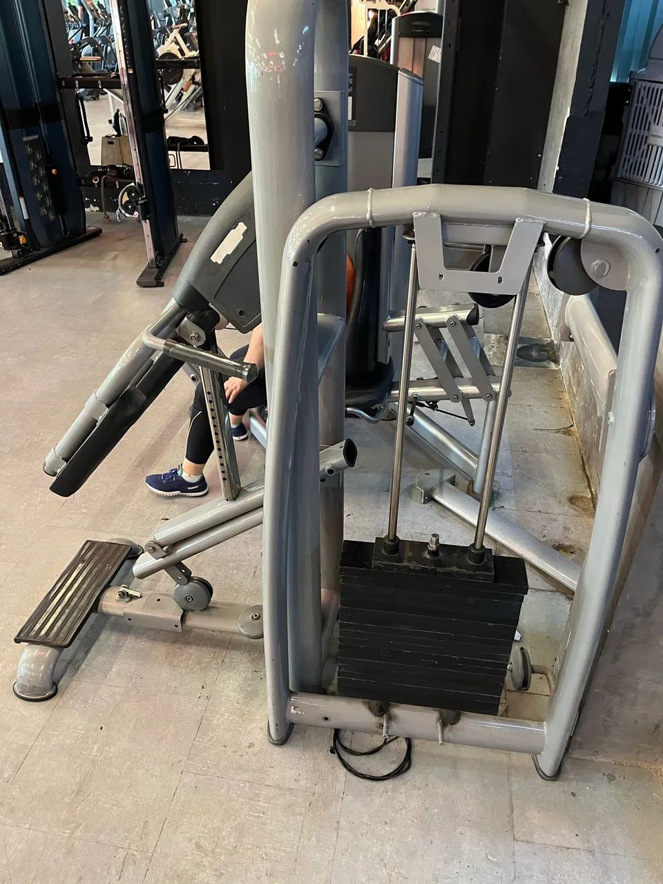 Aparelhos de Acadmeia 64293892845442120