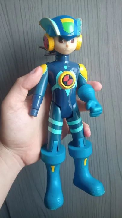 Boneco Megaman NT Warrior