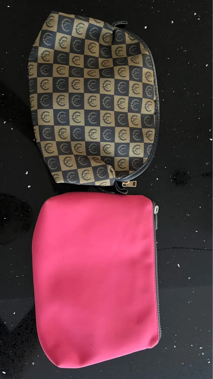 Necessaire