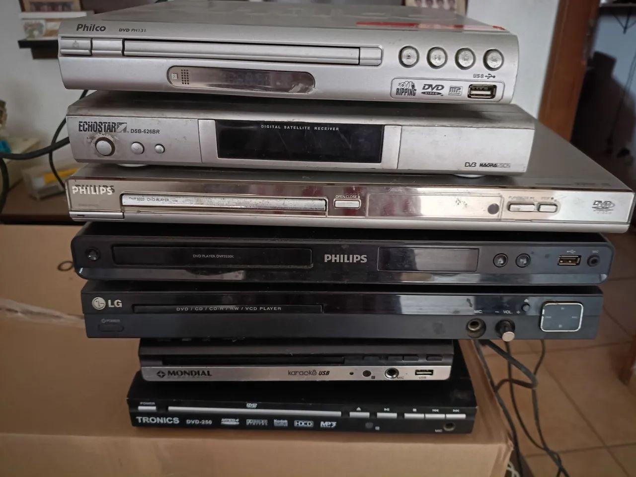 Aparelhos de dvds diversas marcas.