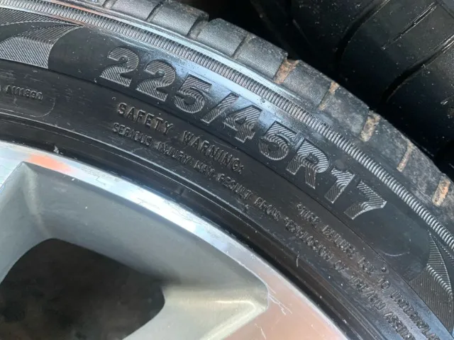 Jogo de Rodas VW Aro 17" 4 furos