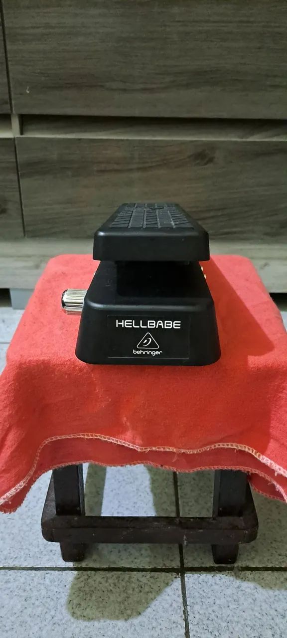 PEDAL HELLBABY BEHRINGER HB01