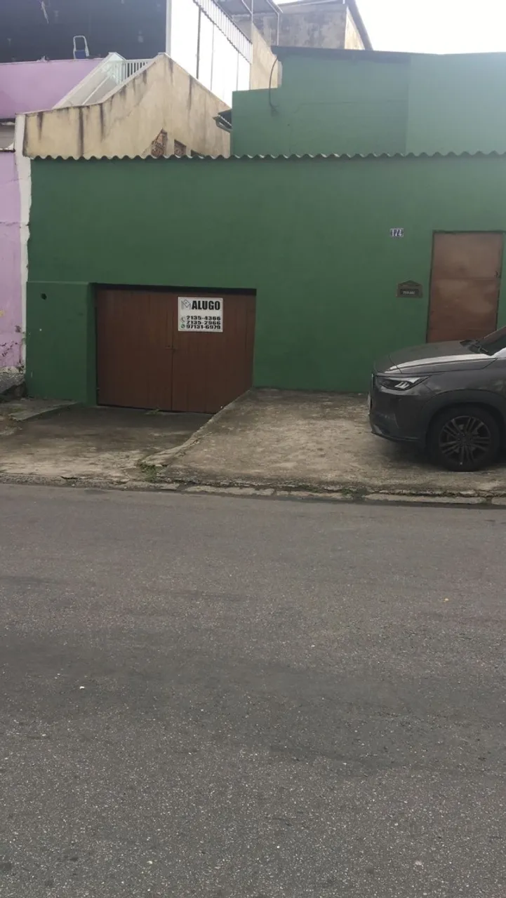Alugo Kitnets em Bento Ribeiro, próximo estação trem.