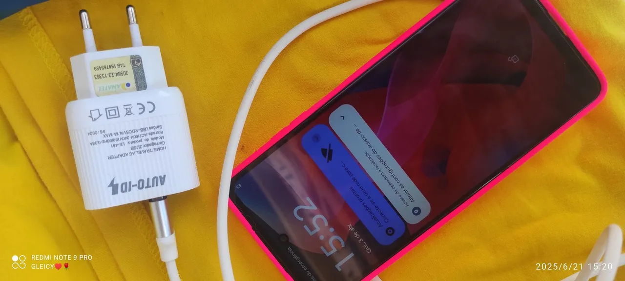 Celular G24 bem conservado todo ok não tem nem um defeito vai com capa carregador e peli3D