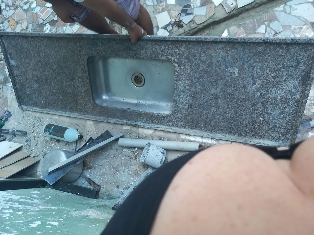 Cuba de Granito com Pia Embutida