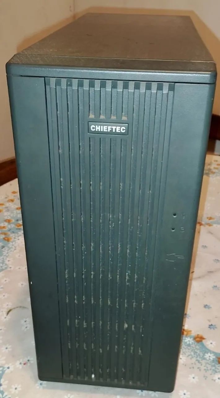 Gabinete Chieftec Pc Usado