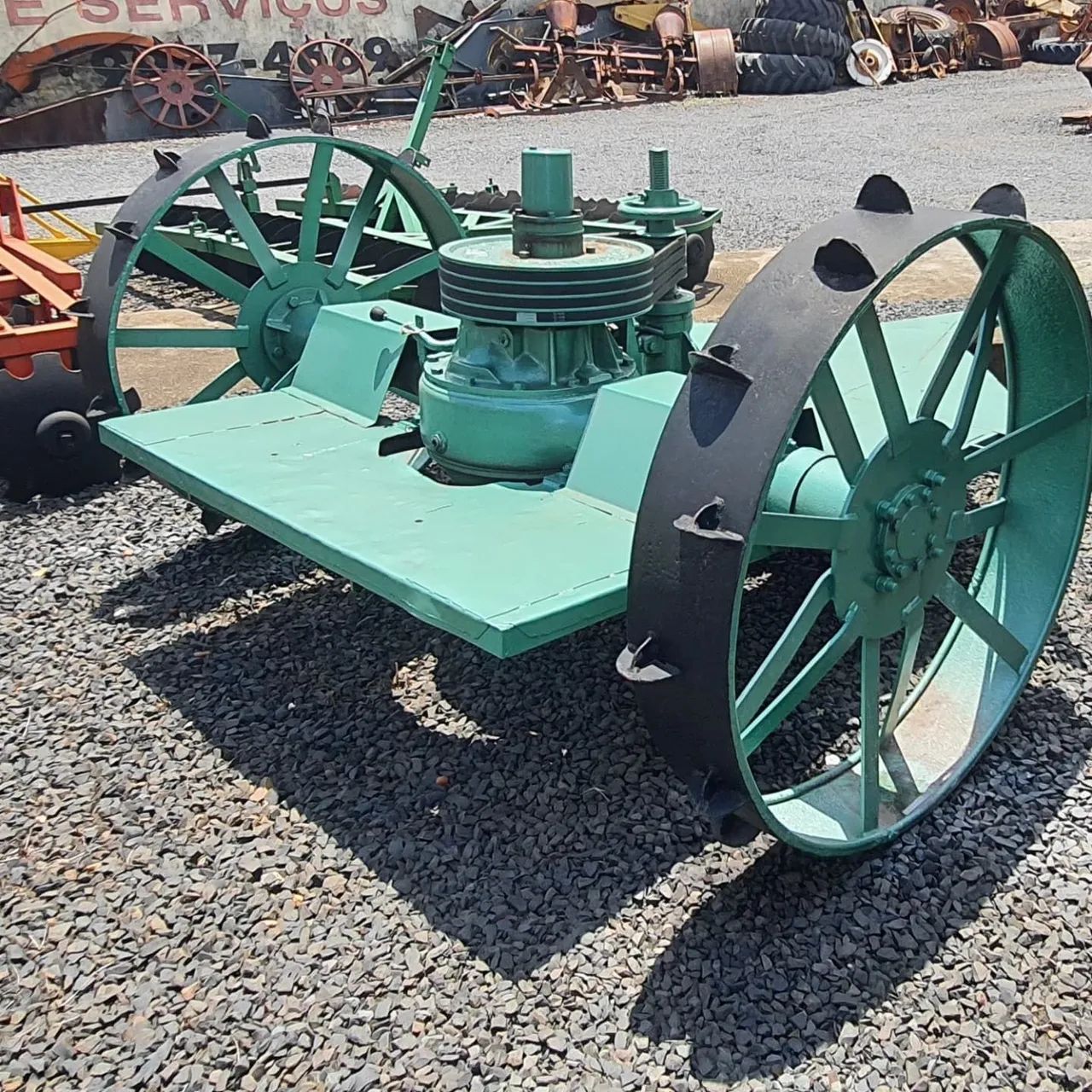 Roçadeira de arrasto Alvaré  - Foto 2