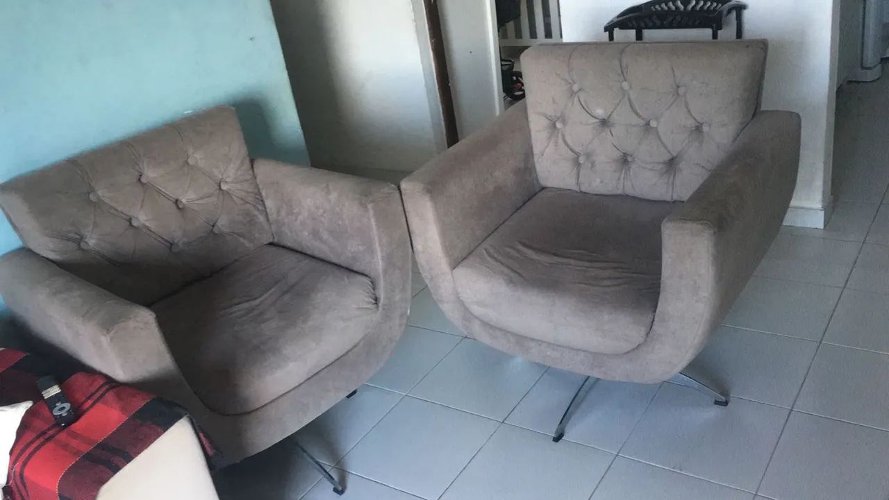 Poltronas e sofá de 2 lugares - Foto 5