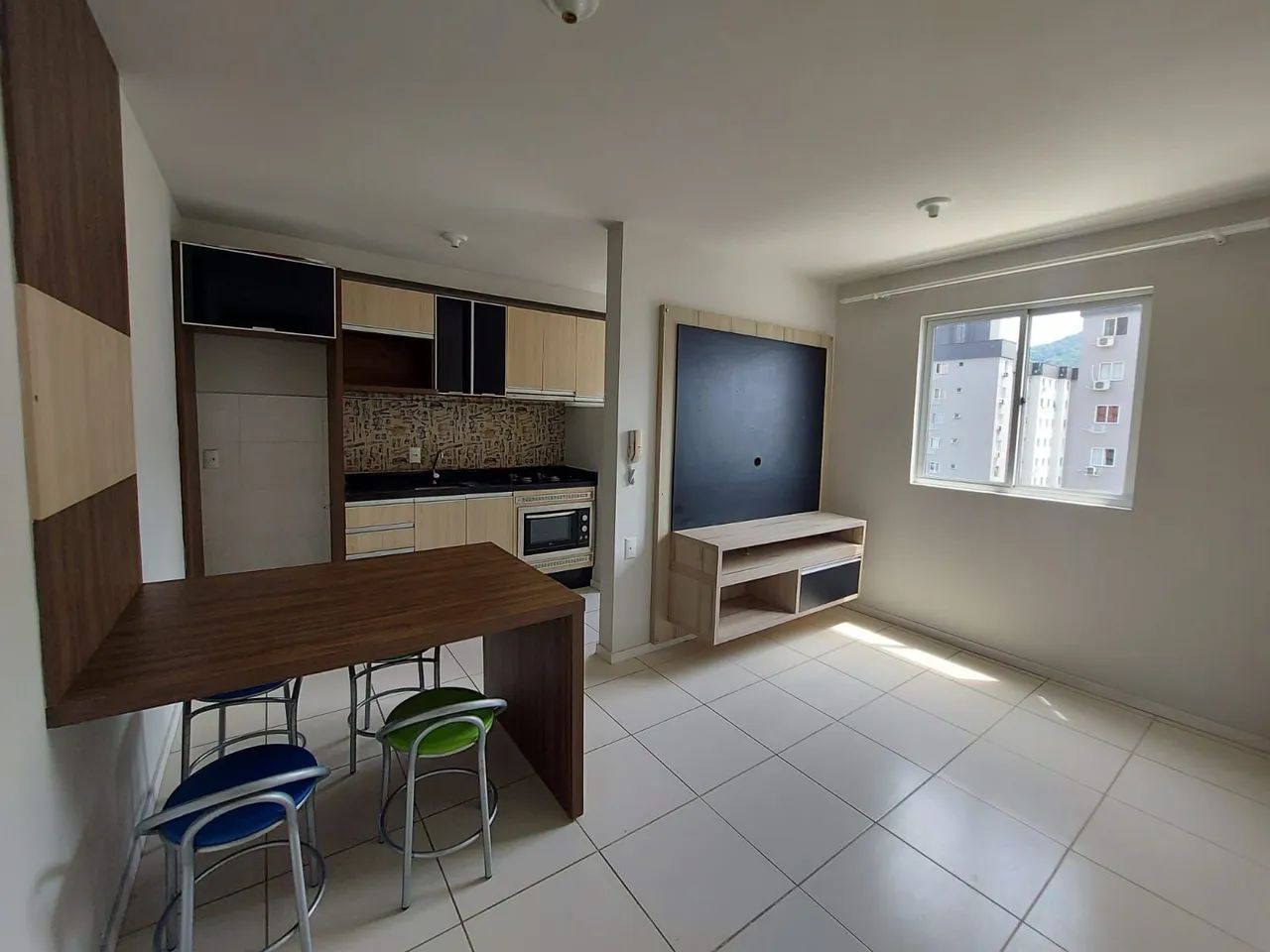 Alugo apartamento mobiliado 