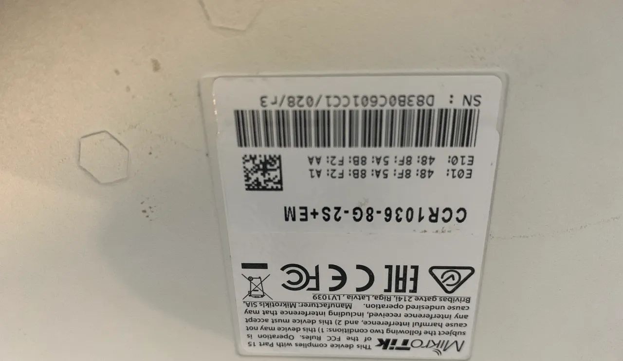 Roteador Mikrotik Cloud Core CCR1036-8g-2s+ L6 - Foto 2