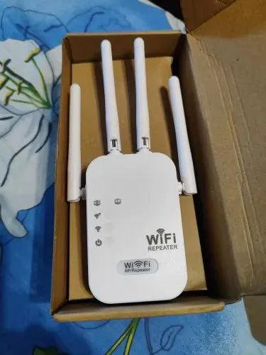 Repetidor/Extensor WiFi Banda Dupla 300Mbps