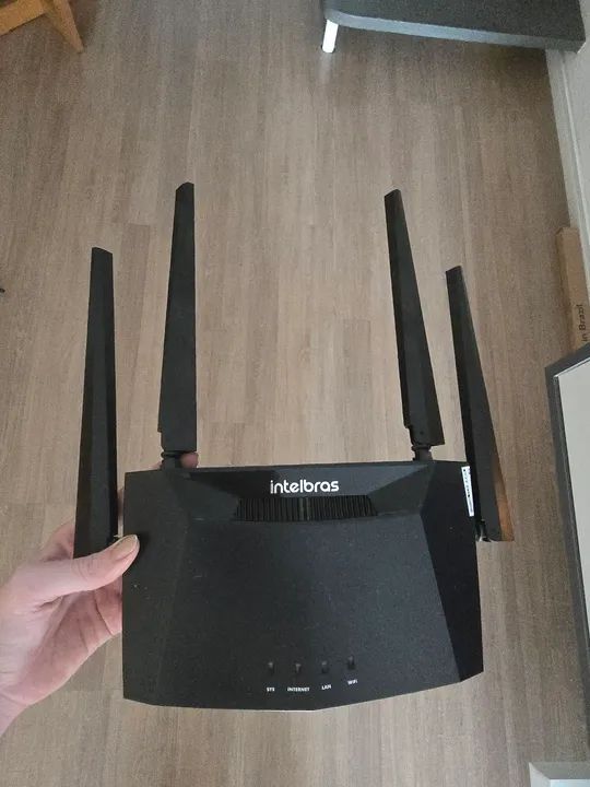 Roteador Action RG1200 Intelbras