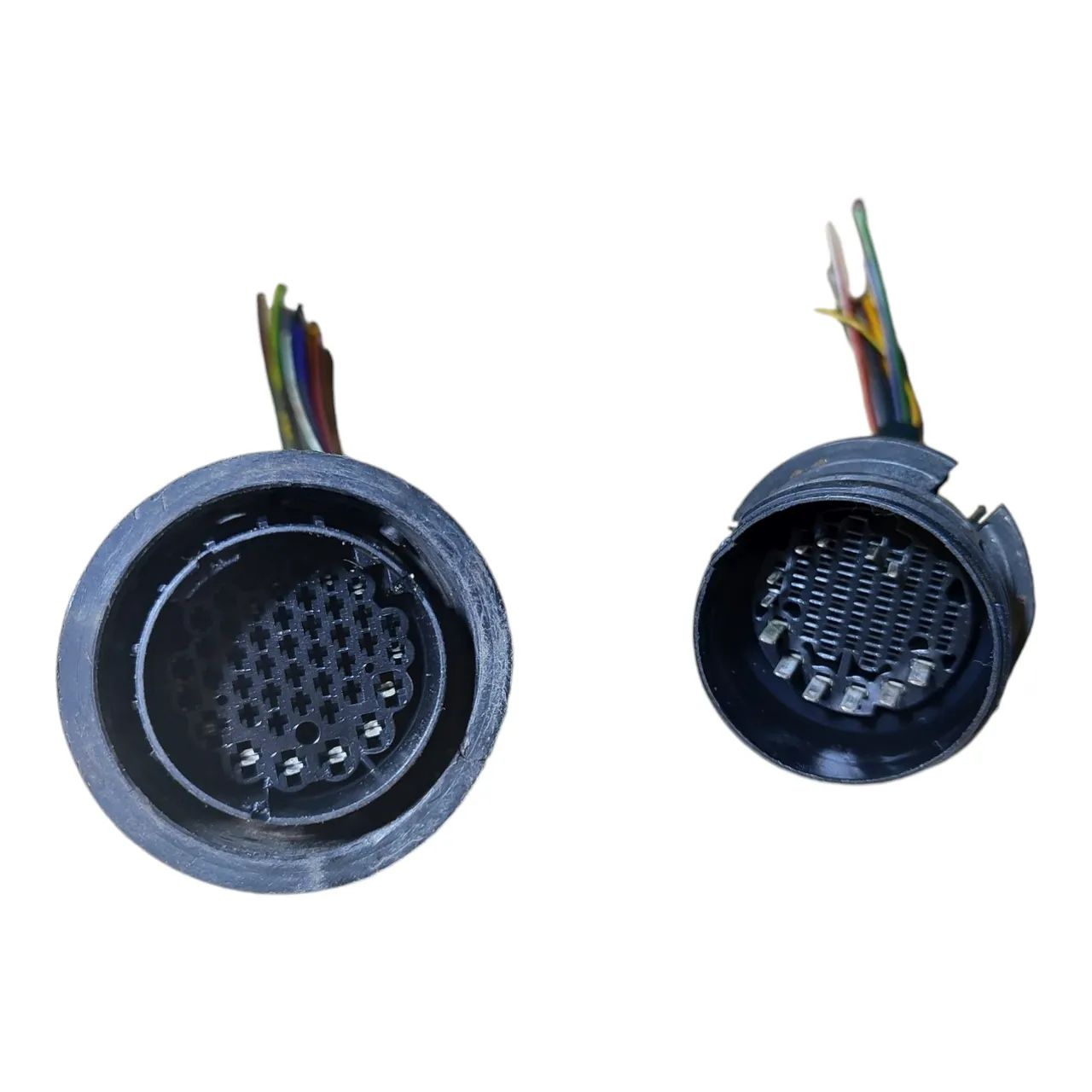 Plug Do Chicote Cabine/chassi Caminhão Volks Delivery  E1323 - Foto 4