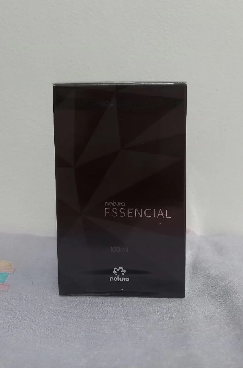 Perfume Natura Essencial Tradicional 100ml