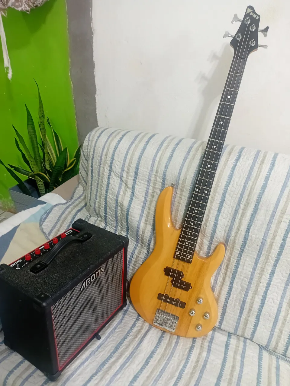 Contrabaixo phx + cubo 30w