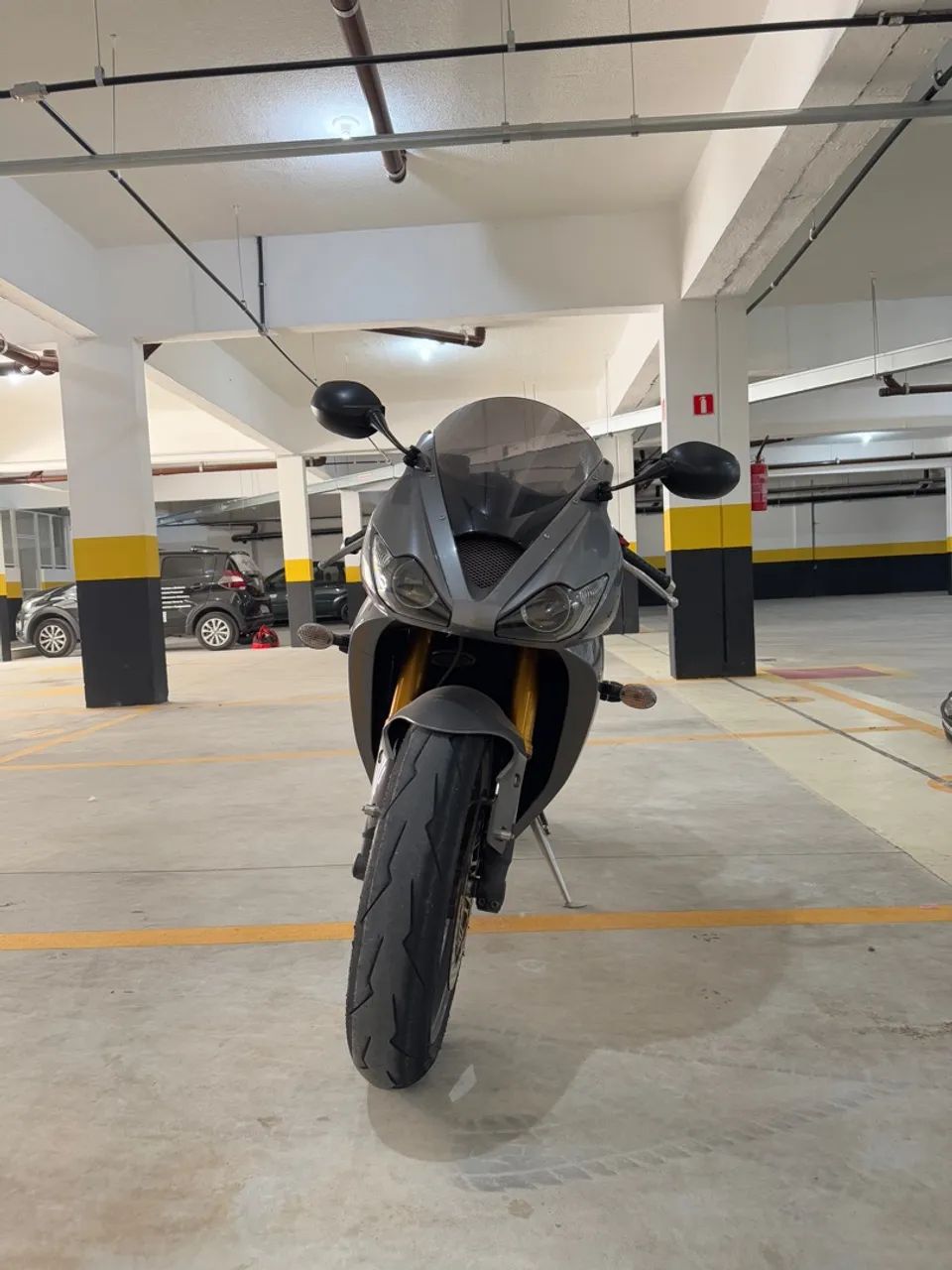 Triumph Daytona 675 - Foto 2