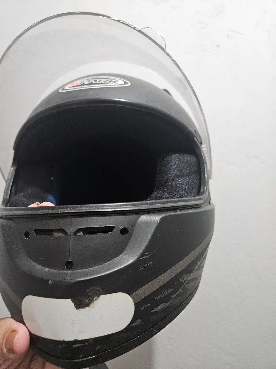 Capacete de moto usado