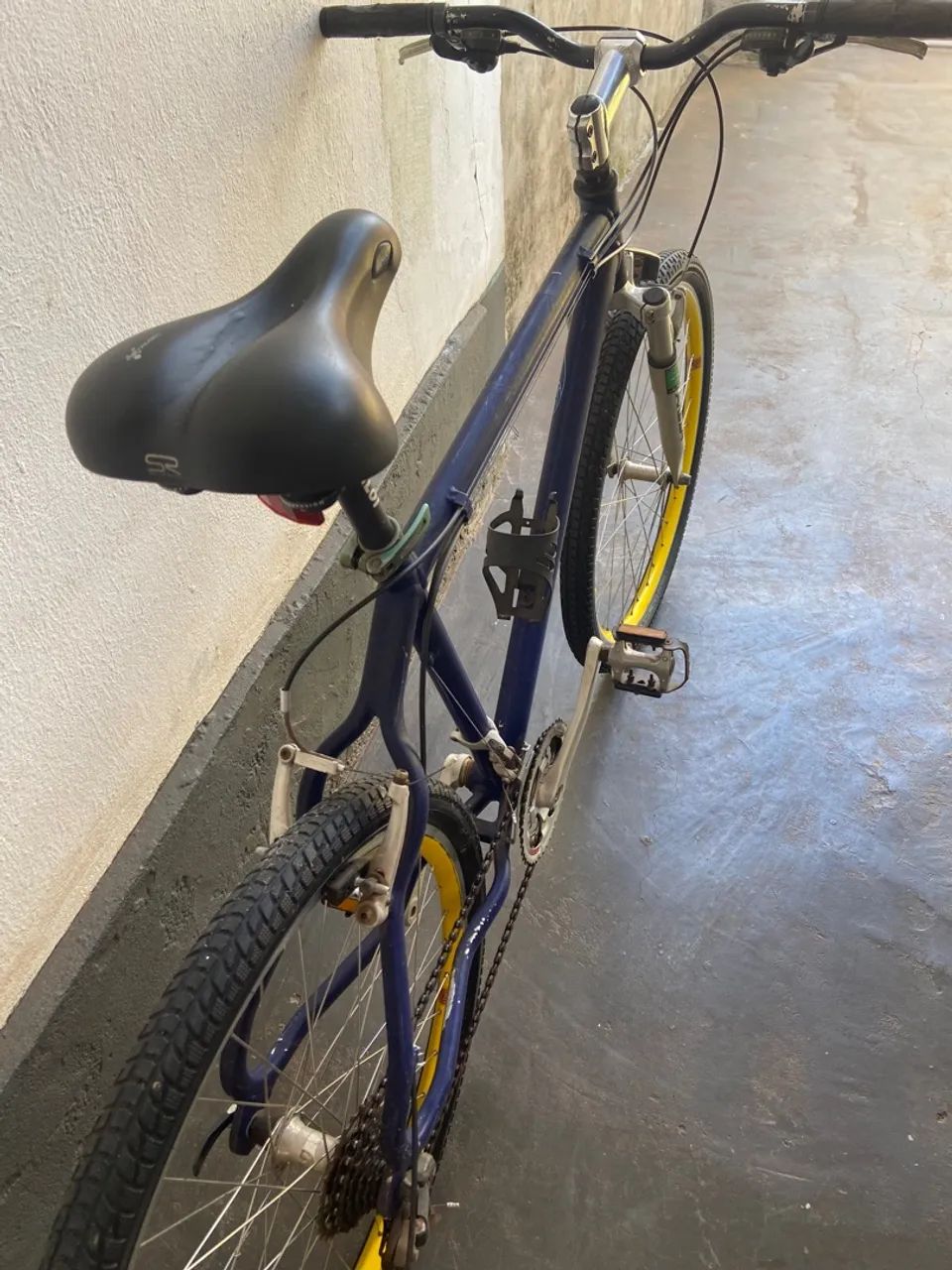 Bicicleta Caloi Aro 28 Freio Shimano De Marcha  - Foto 2