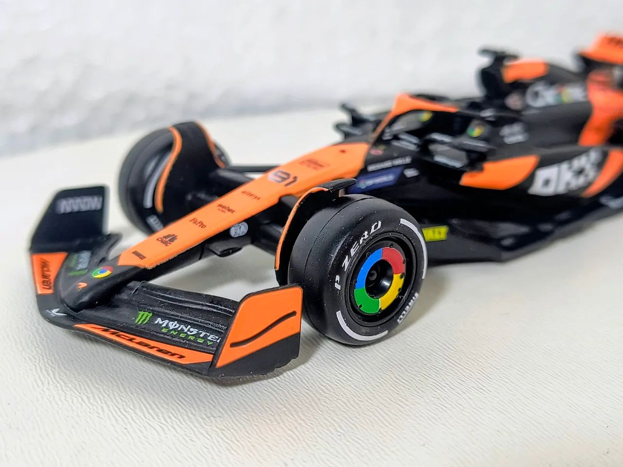 McLaren Oscar Piastri - escala 1/43  - Foto 5