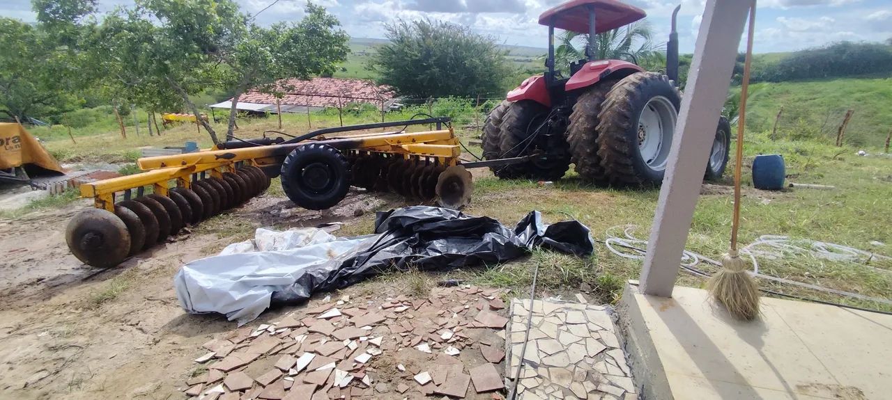 Grade Niveladora Tatu 36 discos - Foto 3