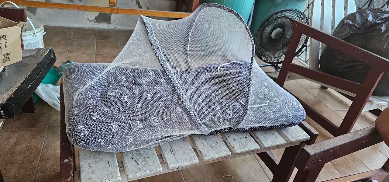 Vendo berço portátil para menino! - Foto 3