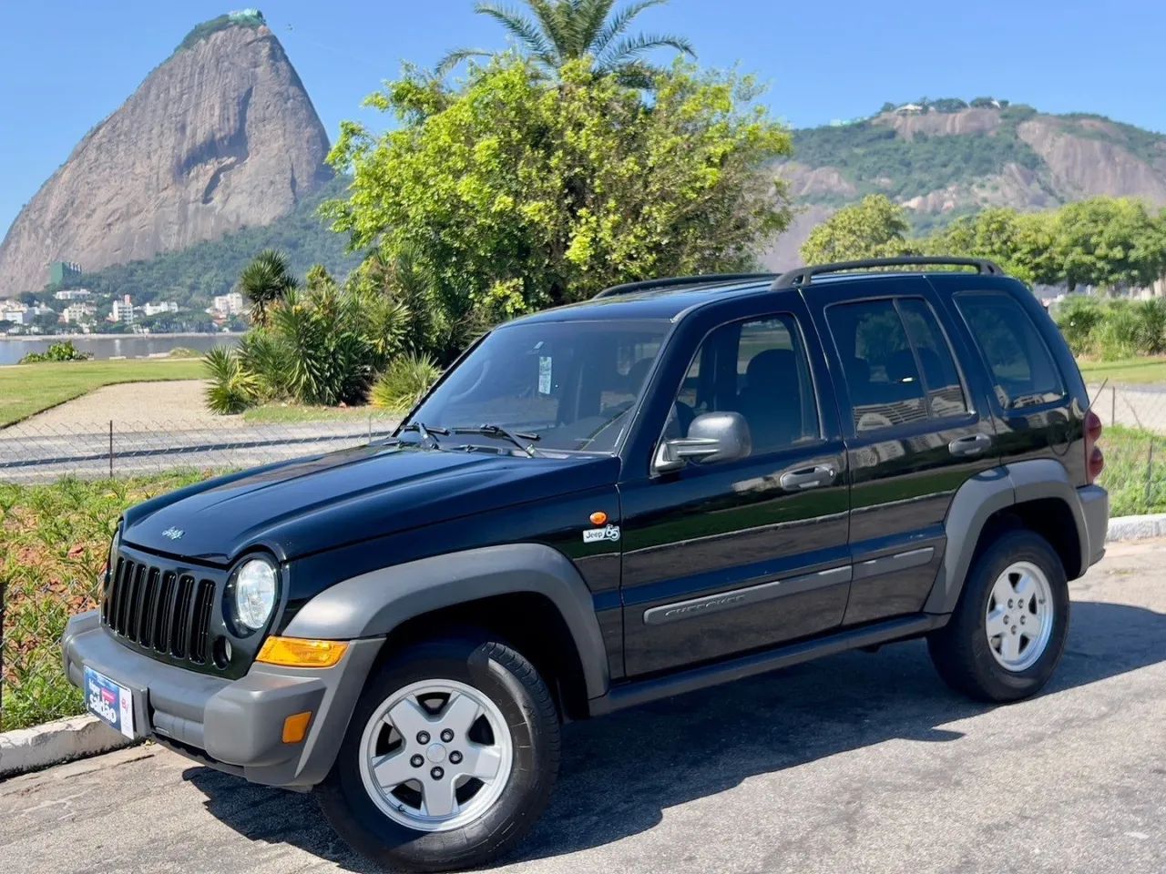 Jeep Cherokee 2006 3.7 sport 4x4 v6 12v gasolina 4p automático - Foto 2