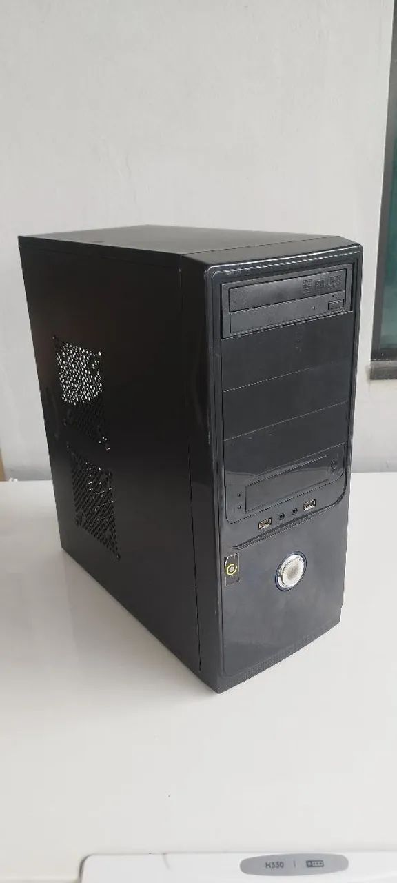 Gabinete para PC (acompanha driver dvd-r)