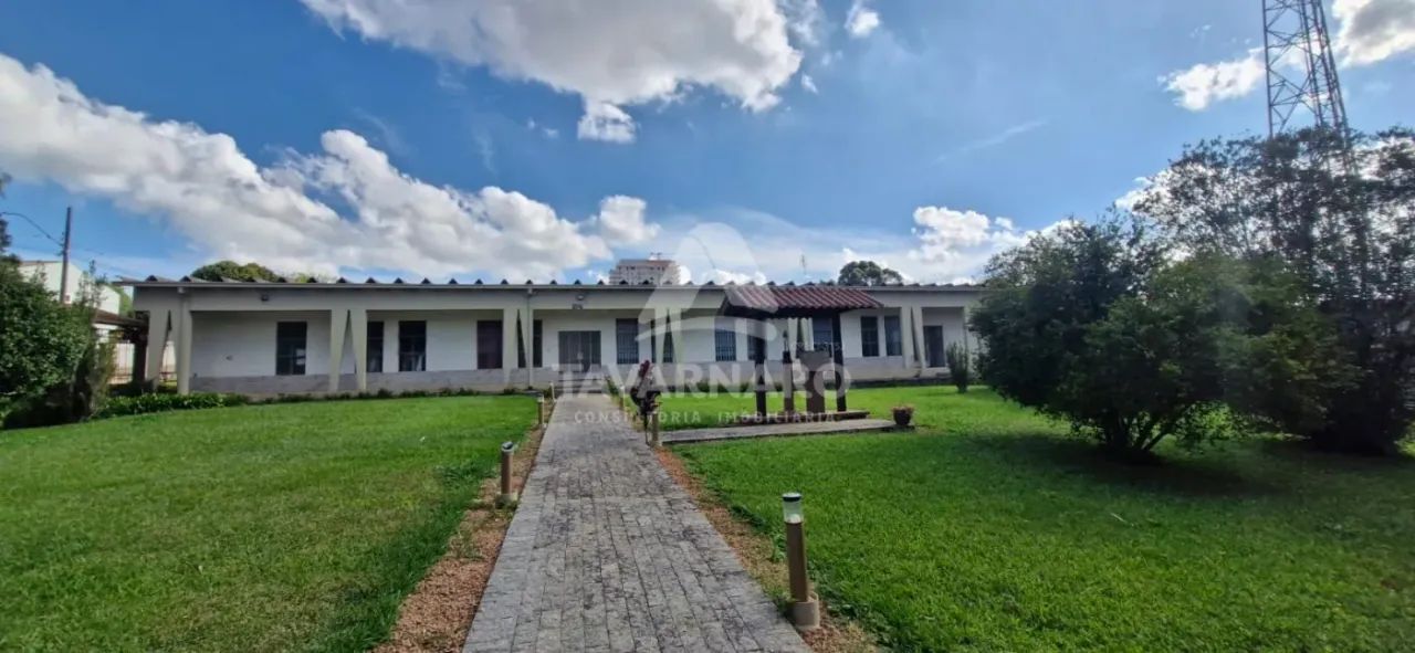 Casa Comercial