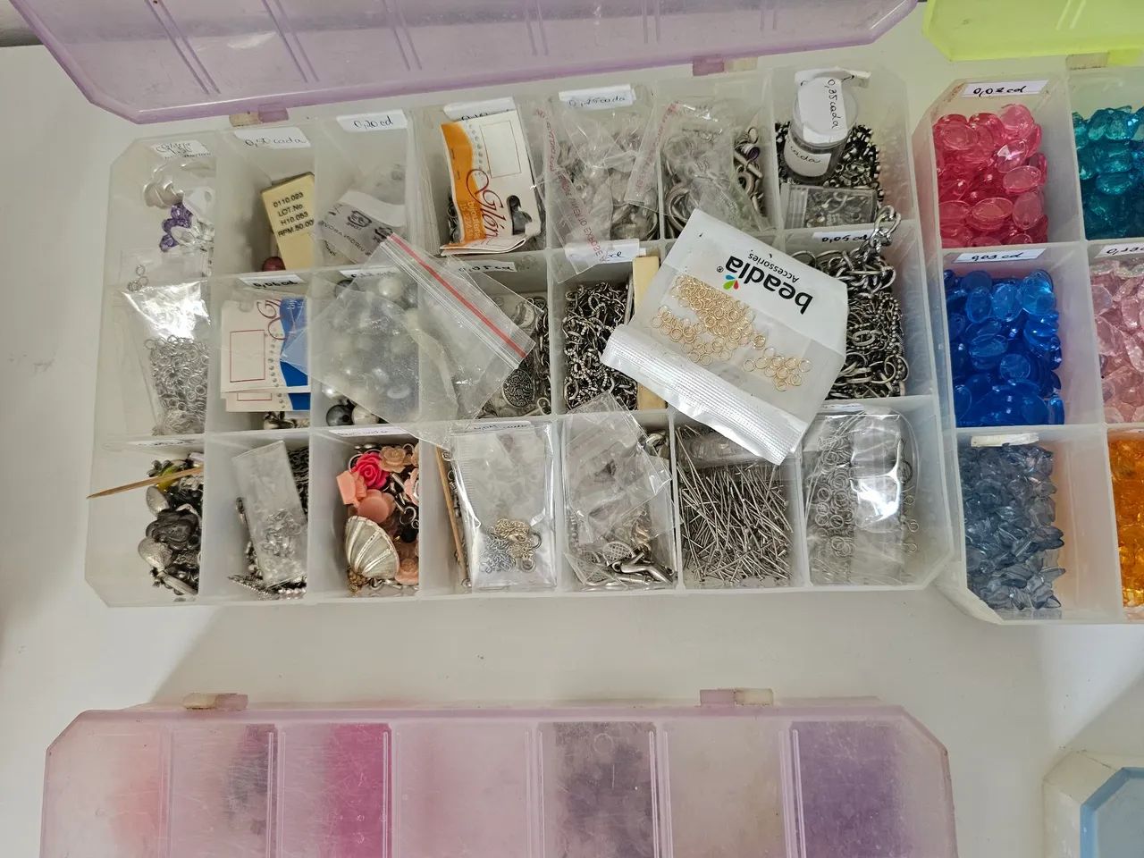 Kit de miçangas e itens para bijus etc. - Foto 4