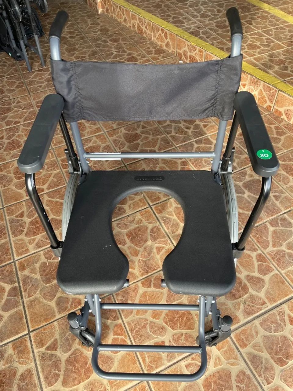 Cadeira de banho - Foto 2